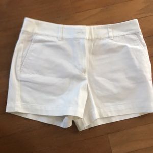 chino short